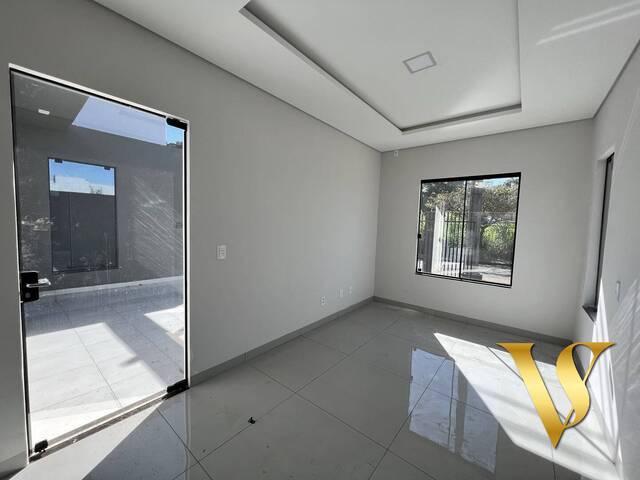 #14 - Casa para Venda em Toledo - PR - 2