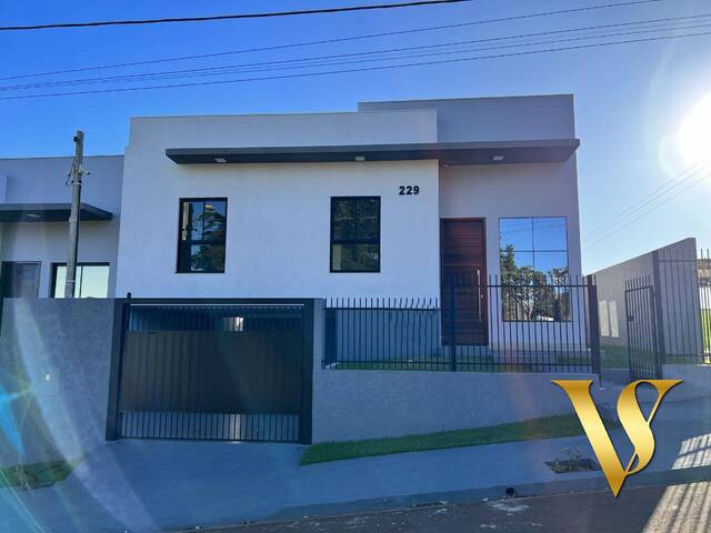 #5 - Casa para Venda em Toledo - PR