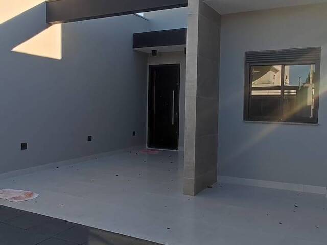 #10 - Casa para Venda em Toledo - PR