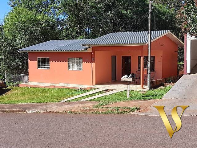 #20 - Casa para Venda em Toledo - PR - 1