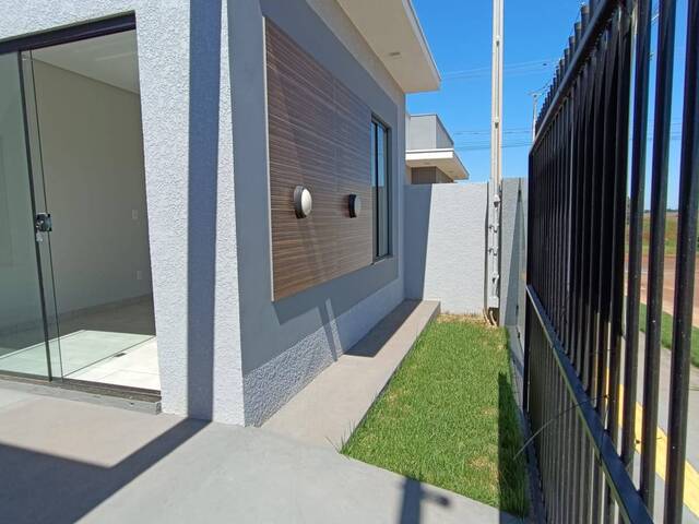 #26 - Casa para Venda em Toledo - PR - 2