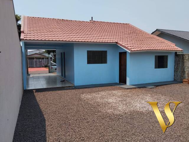 #28 - Casa para Venda em Toledo - PR
