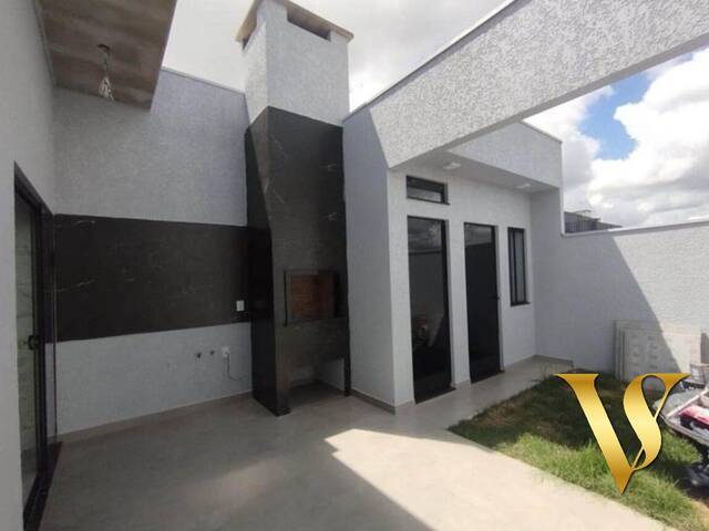 #34 - Casa para Venda em Toledo - PR